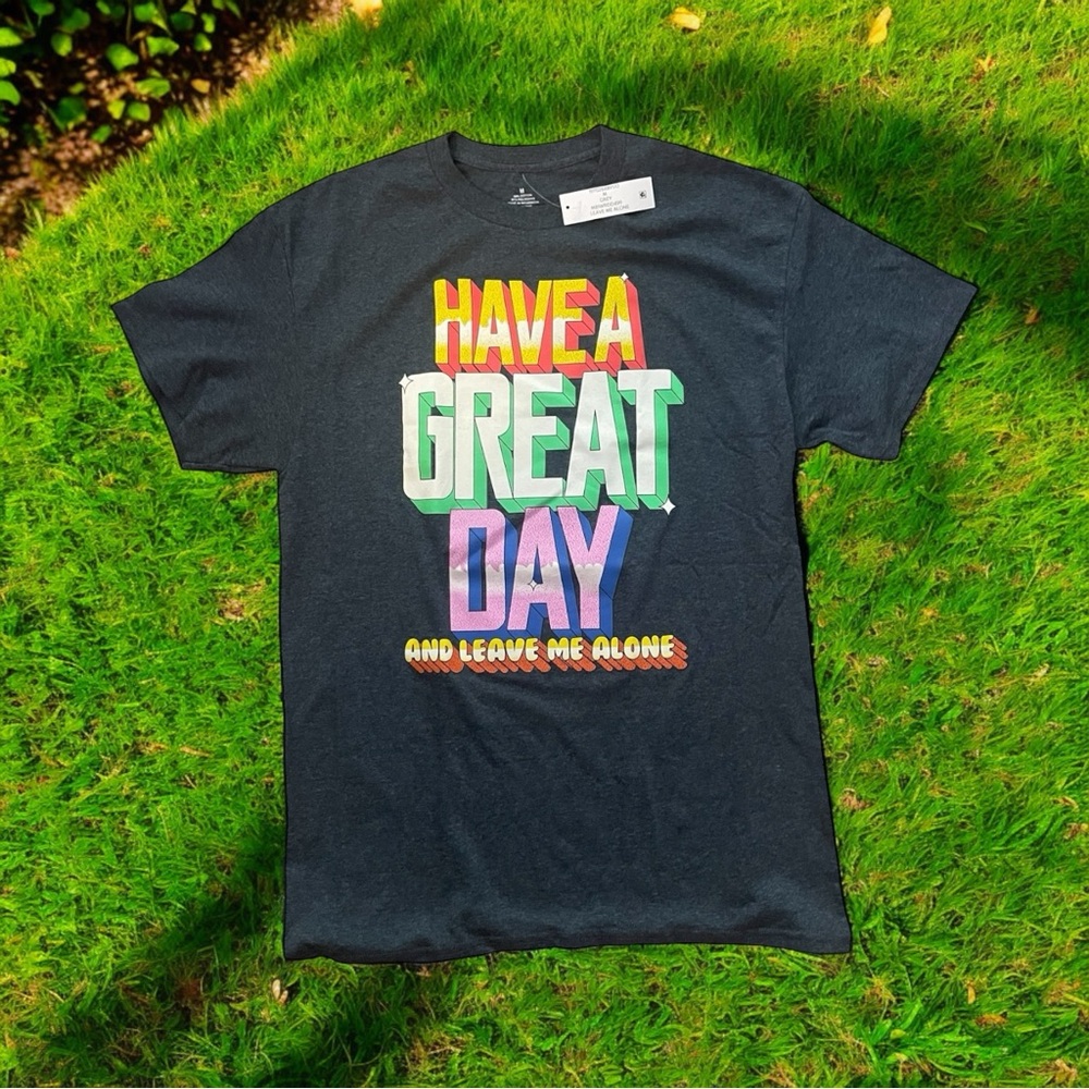 New Hybrid Apparel Men's Have a Great Day Short Sleeve Graphic Tee Grey, Size M
